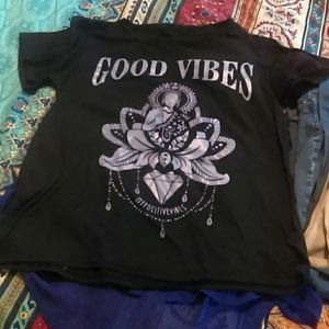 Only 1 Left!!!Good Vibes T Shirt!